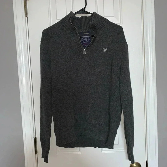 American Eagle Gray Quarter Zip - Picture 1 of 3